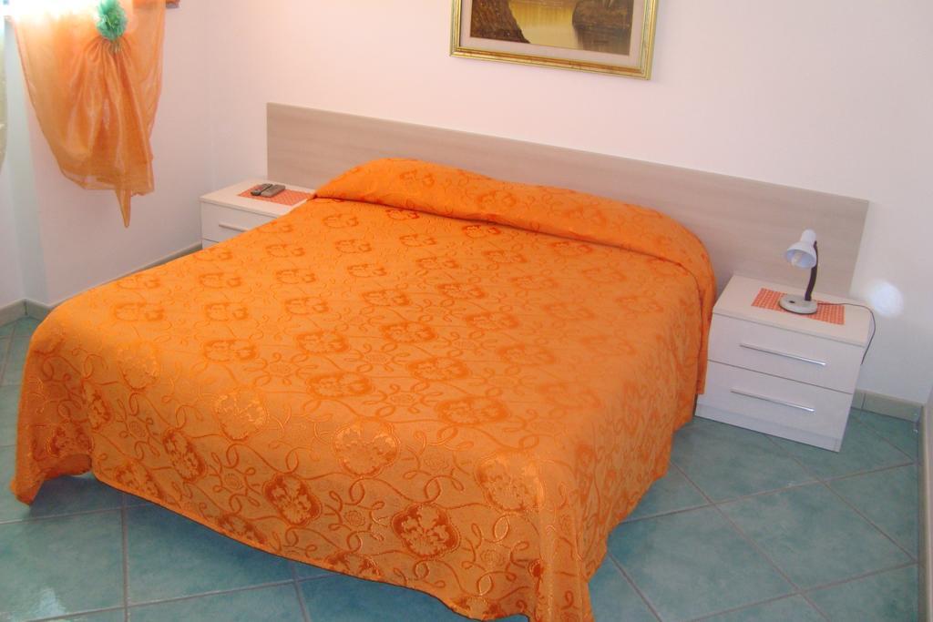 B&B Oliva Scala Exteriör bild